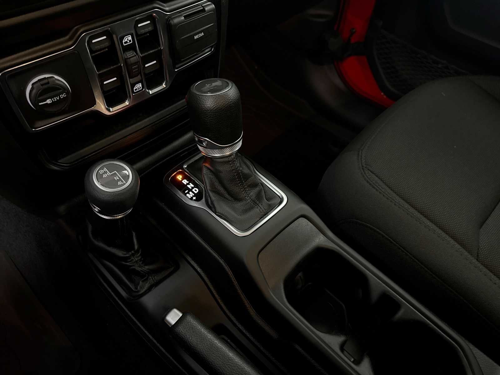 2022 Jeep WRANGLER UNLIMI Base