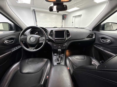 2020 Jeep Cherokee Trailhawk