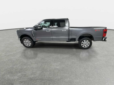 2025 Ford F-350 LARIAT