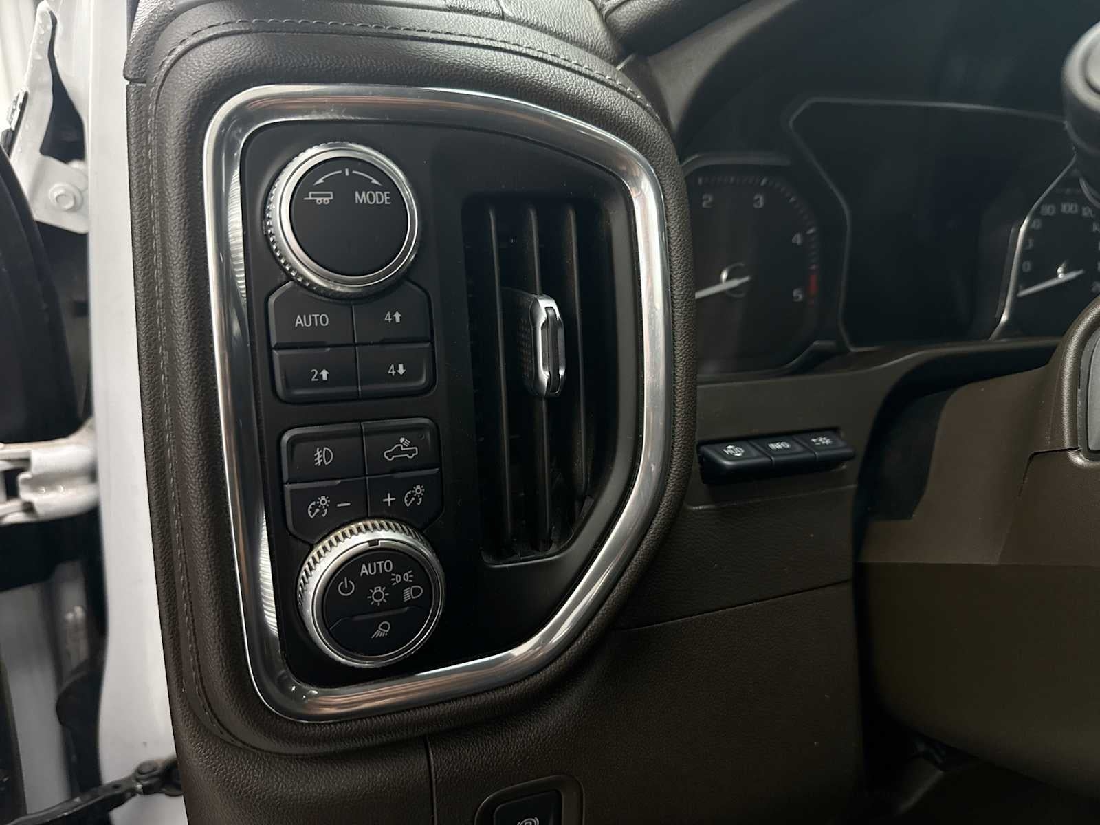2021 GMC Sierra 3500 HD Denali