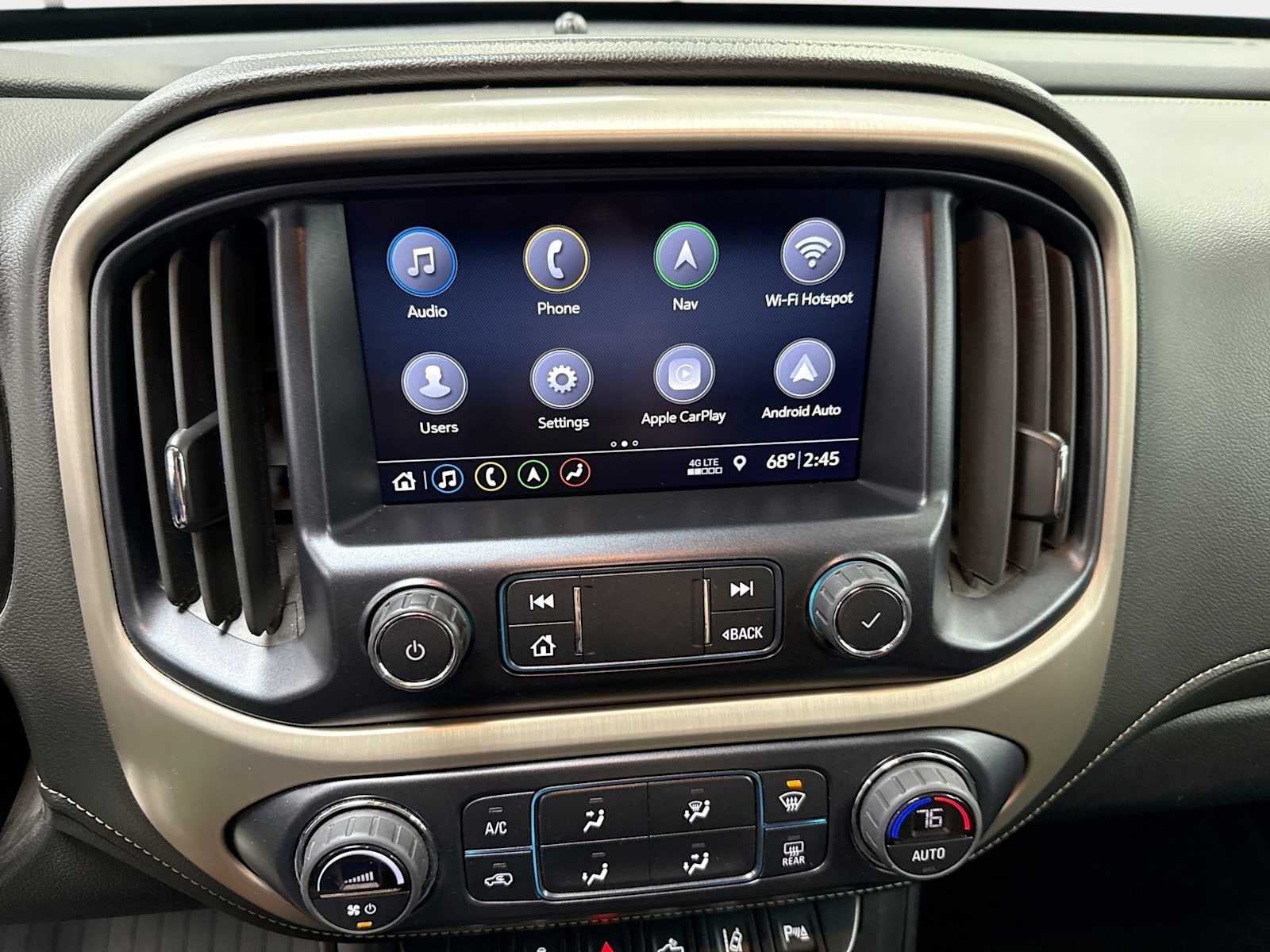 2022 GMC Canyon Denali