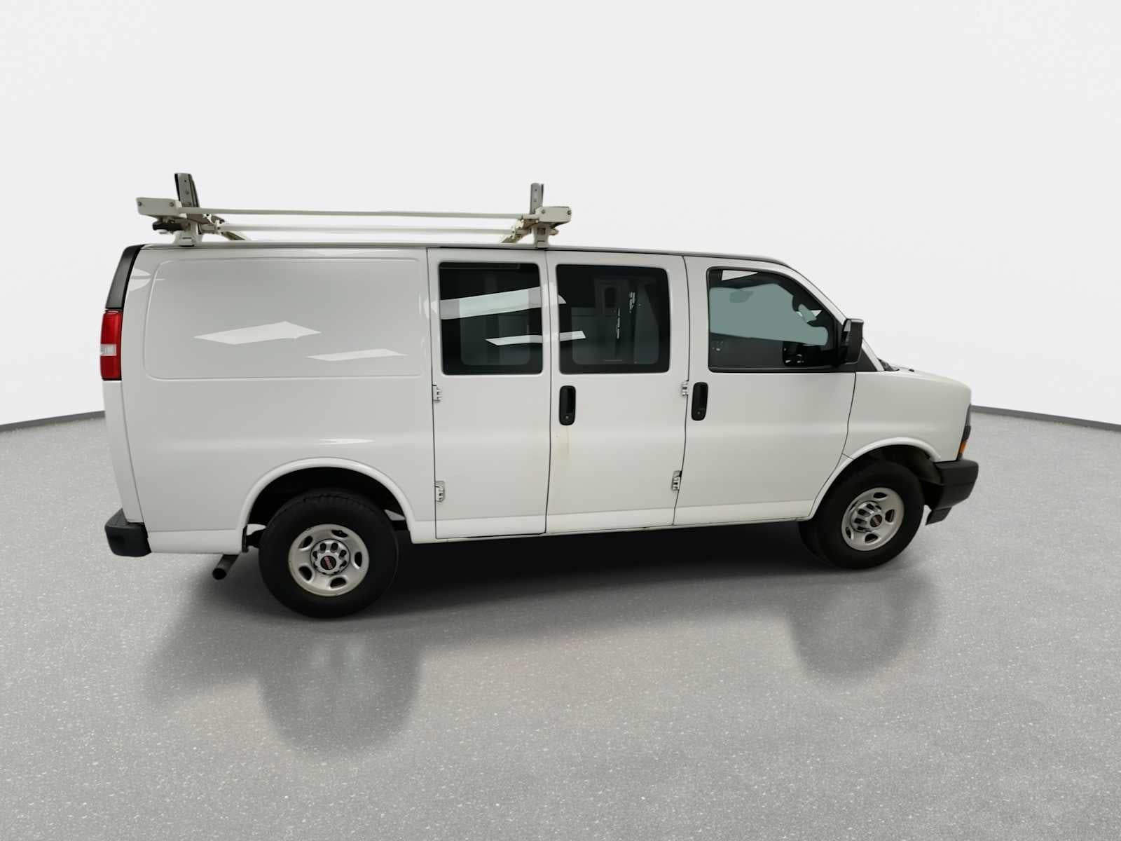 2018 GMC Savana Cargo 2500 Work Van