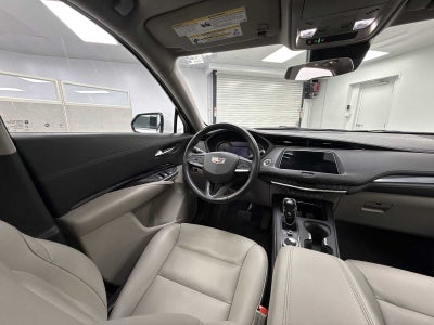 2023 Cadillac XT4 Luxury