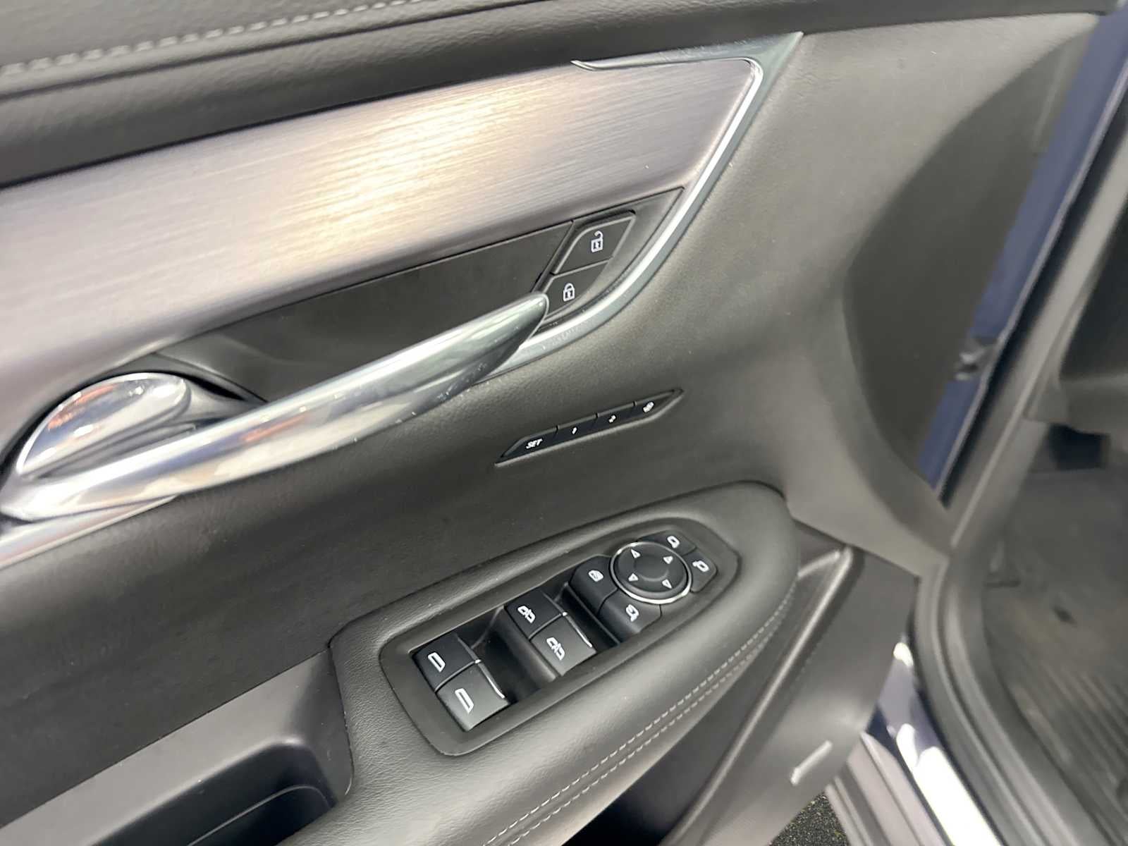 2024 Cadillac XT6 Luxury