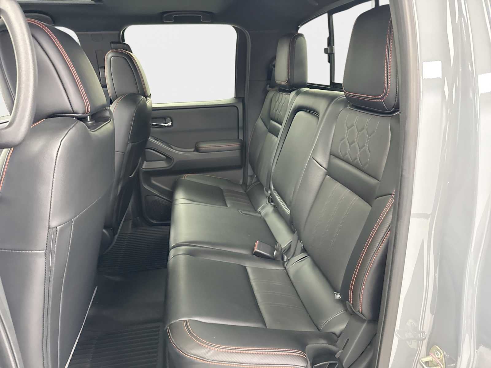 2024 Nissan Frontier Crew Cab PRO-4X 4x4