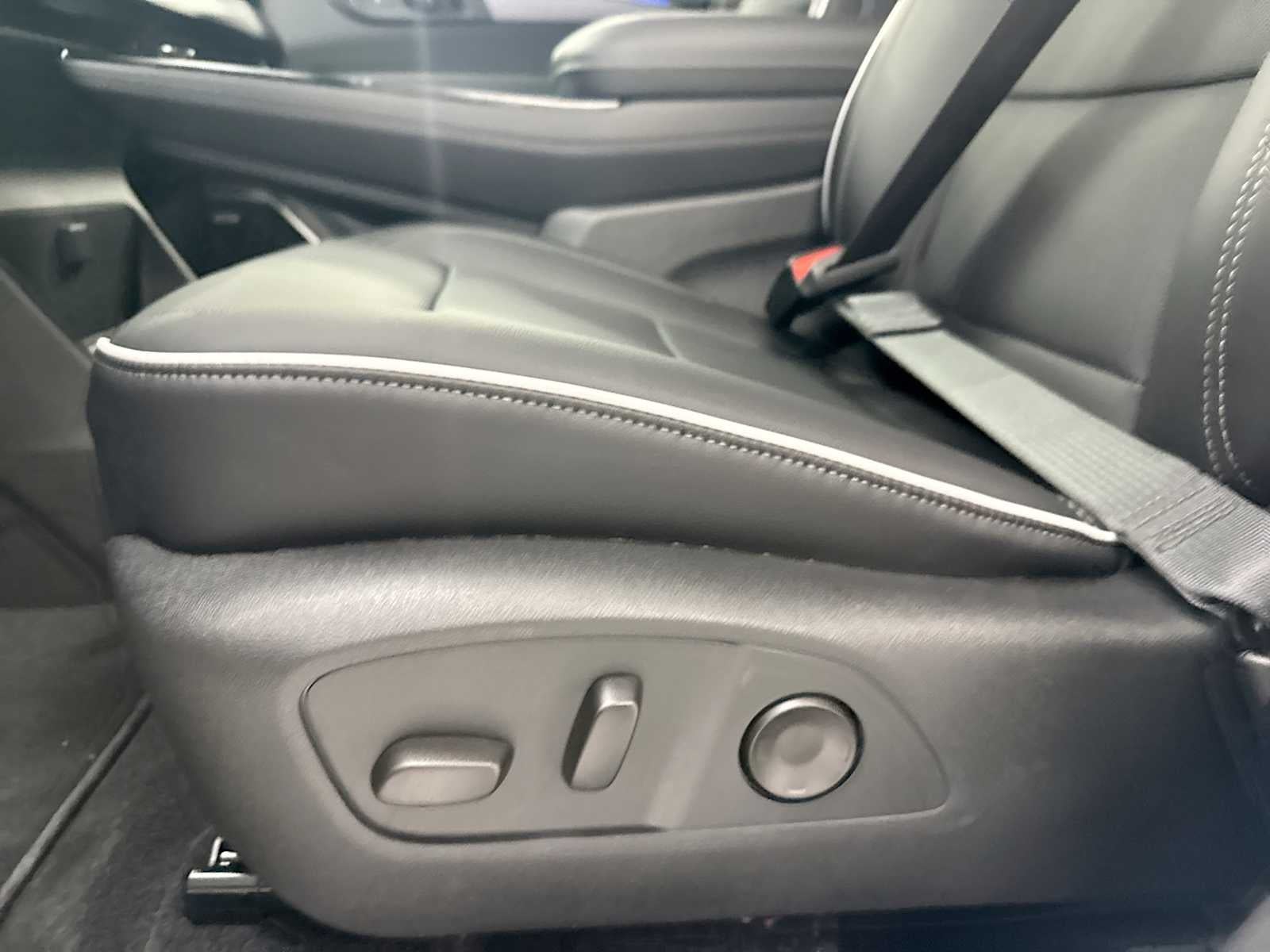 2027 Buick Enclave Sport Touring