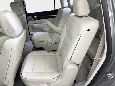 2027 Buick Enclave Avenir