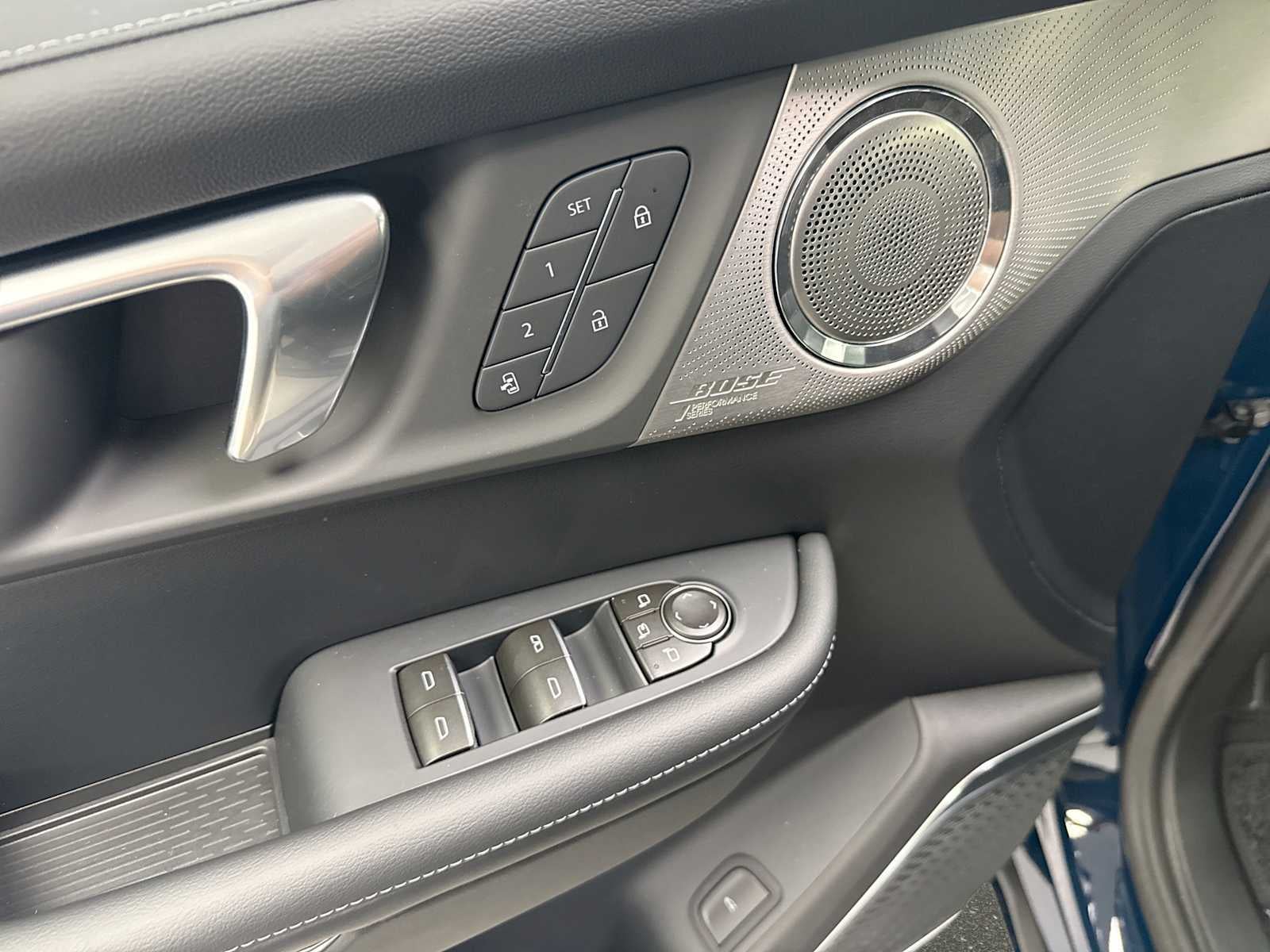 2027 Buick Enclave Avenir