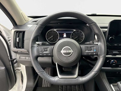 2024 Nissan Pathfinder SL 4WD