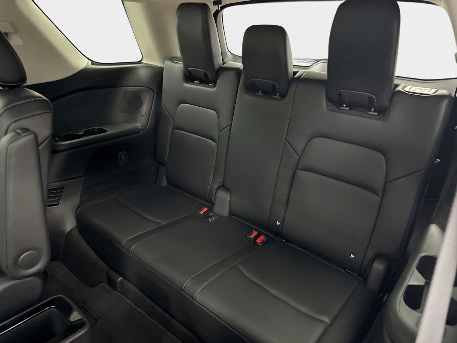 2024 Nissan Pathfinder SL 4WD